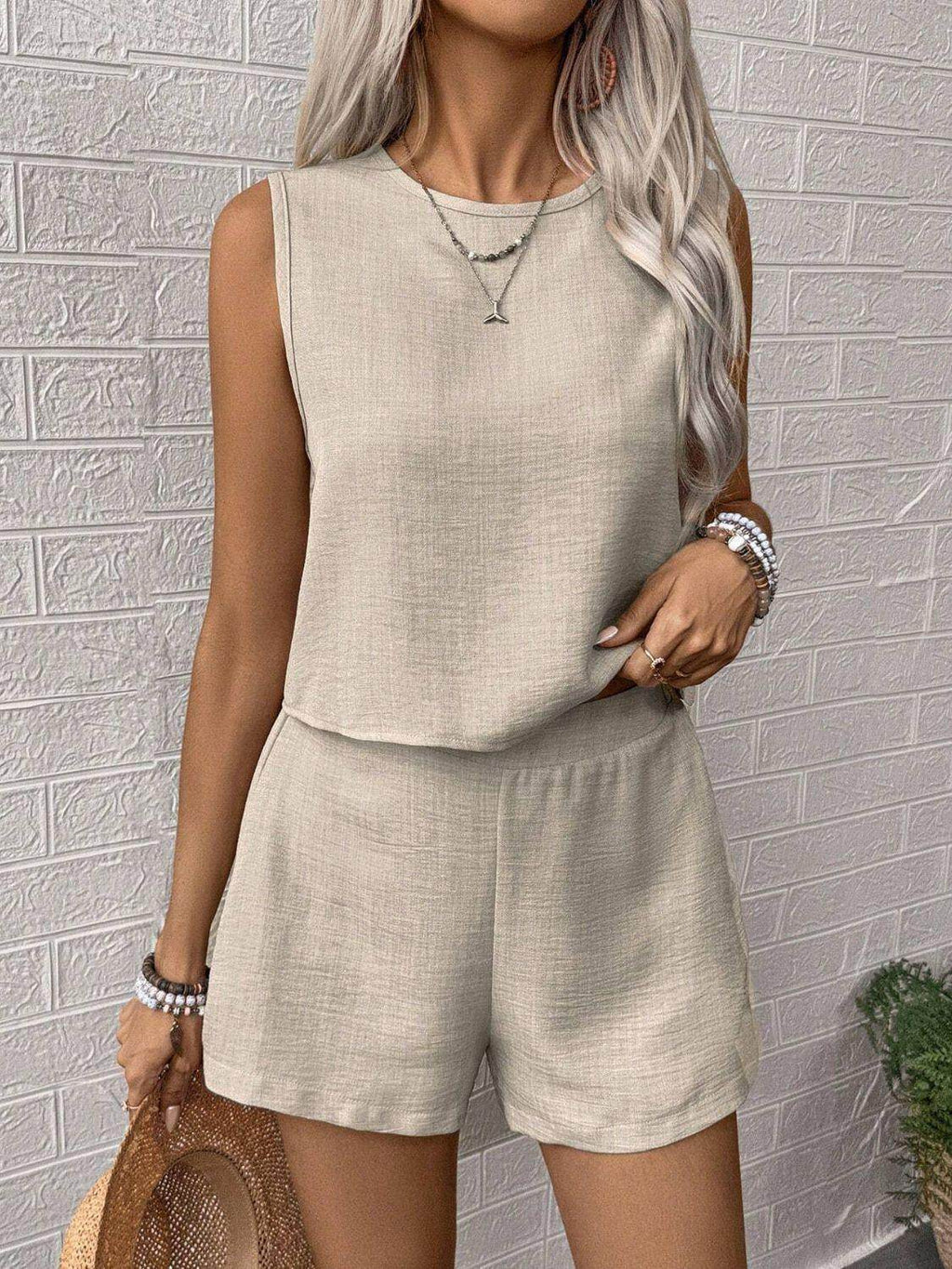 Round Neck Sleeveless Top and Shorts Set for Women