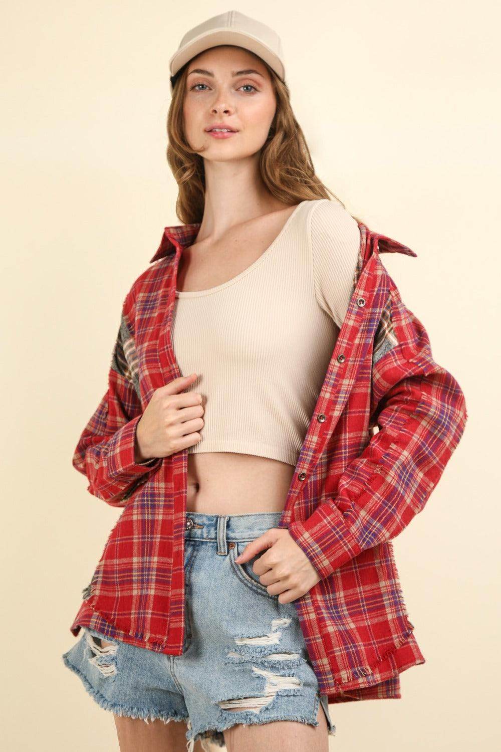 Very J Contrast Plaid Raw Detail Shirt for Casual Chic