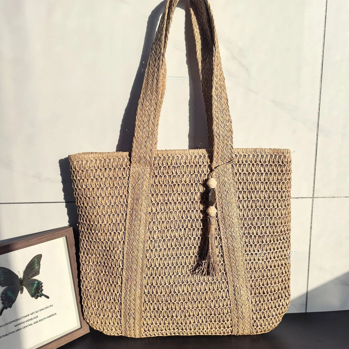 Elegant Straw Shoulder Bag – Women’s Premium Large Beach Tote, Commuter Woven Purse