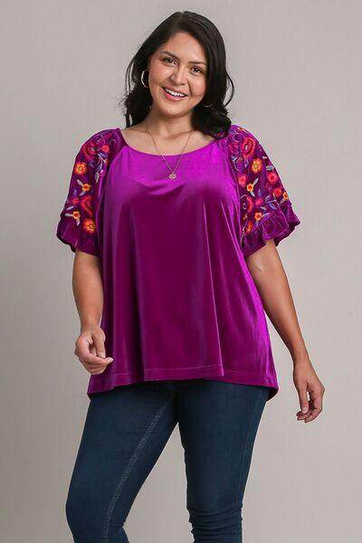 Umgee Full Size Velvet Embroidery Short Sleeve Blouse for Women