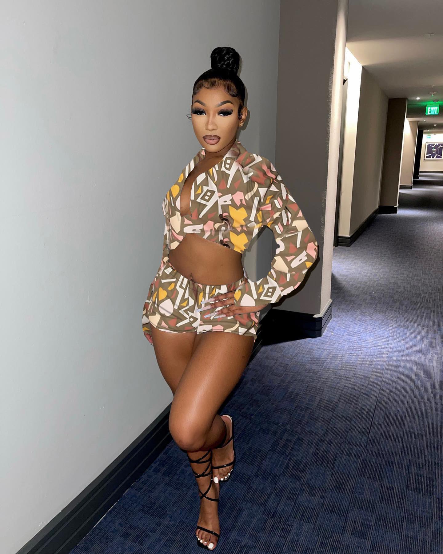 Women 2 Piece Outfit Sexy Printed Crop Top and Shorts Set | Tie Front, Long Sleeve, Matching Set, For Club Party Vacation