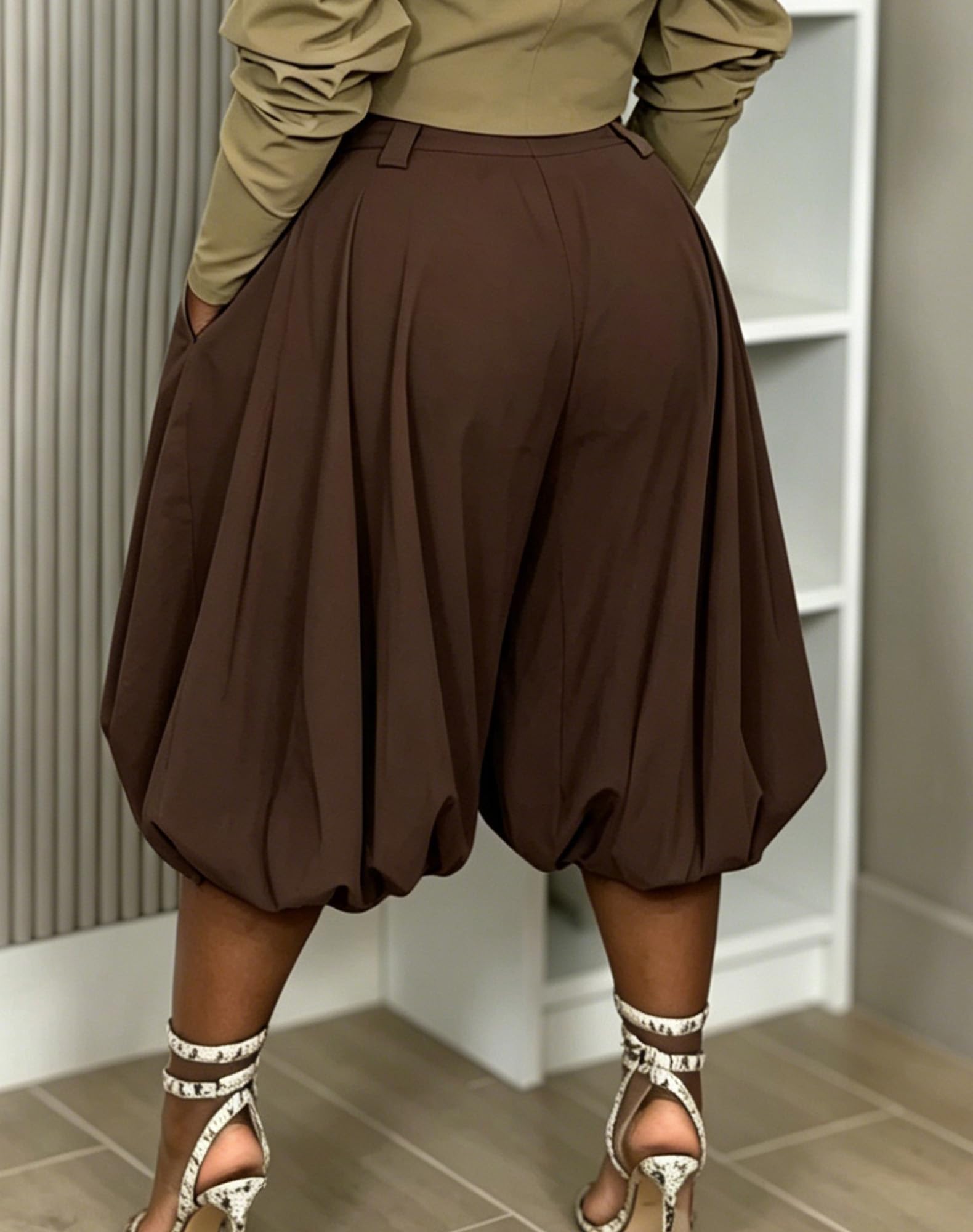 Women's Wide Leg Capri Pants Baggy Pleated Cropped Bubble Pants | High Waisted,with Pockets,Casual,Soft and Lightweight,Skirt Pants,Lantern Balloon Pants