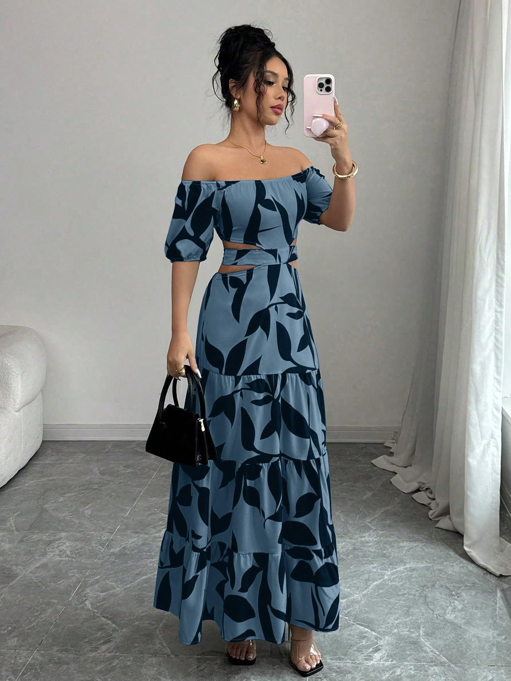 Women's Boho Off The Shoulder Short Sleeve Maxi Dresses Casual Summer Tiered Ruffle Swing Cut Out Flowy Dress