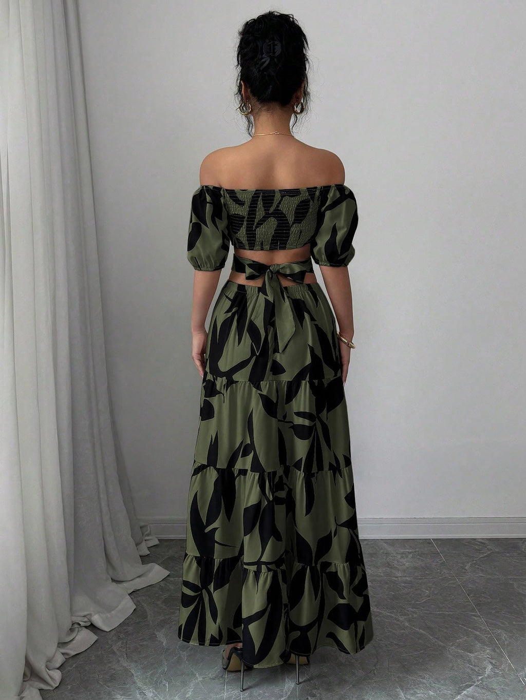 Women's Boho Off The Shoulder Short Sleeve Maxi Dresses Casual Summer Tiered Ruffle Swing Cut Out Flowy Dress