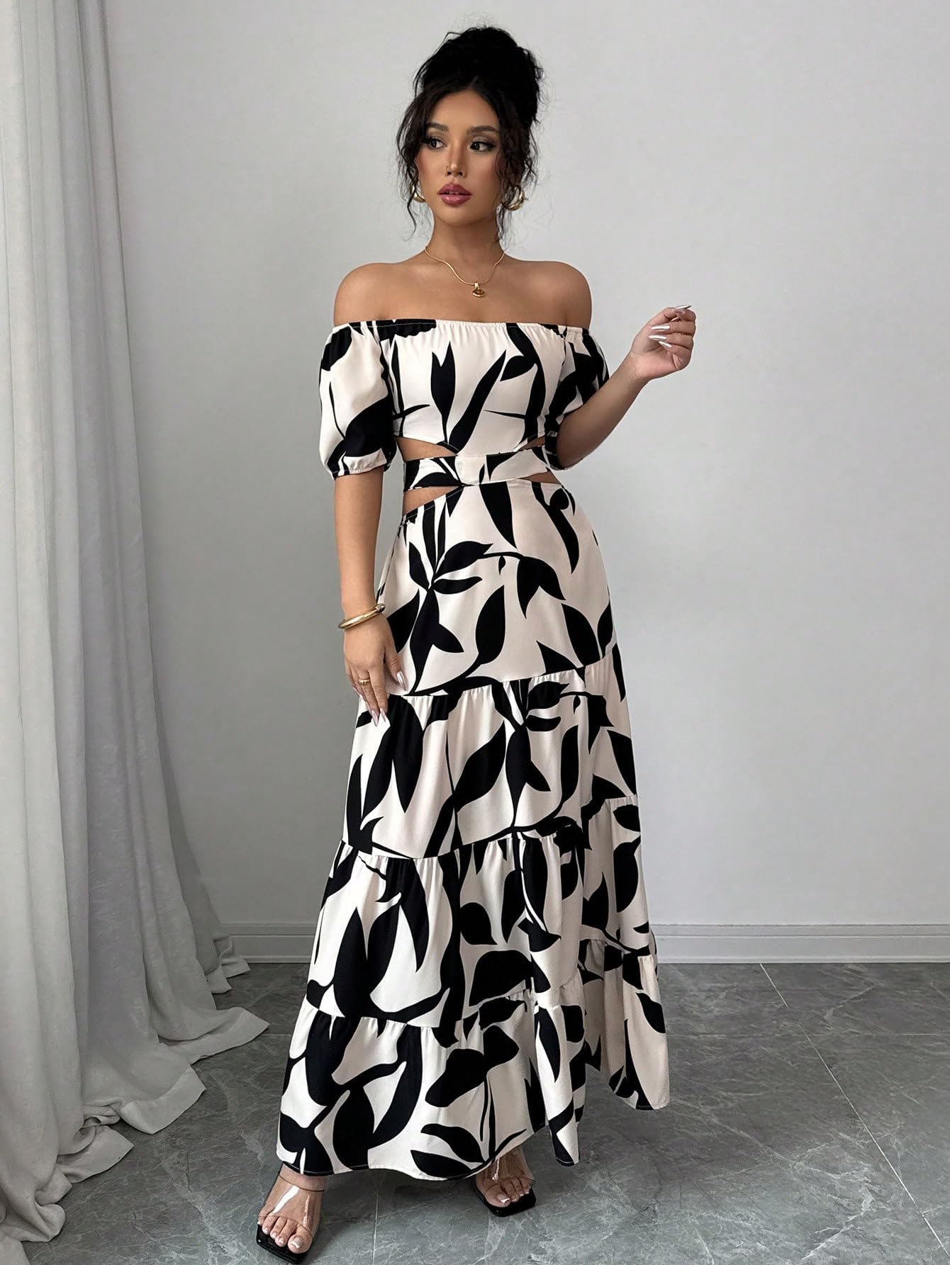 Women's Boho Off The Shoulder Short Sleeve Maxi Dresses Casual Summer Tiered Ruffle Swing Cut Out Flowy Dress