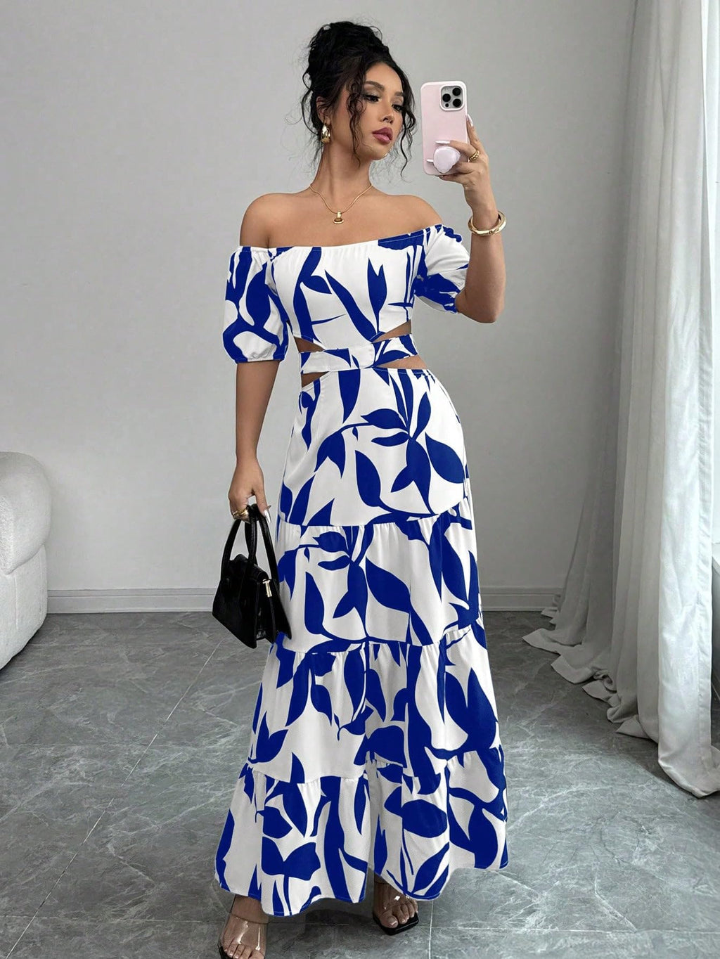 Women's Boho Off The Shoulder Short Sleeve Maxi Dresses Casual Summer Tiered Ruffle Swing Cut Out Flowy Dress