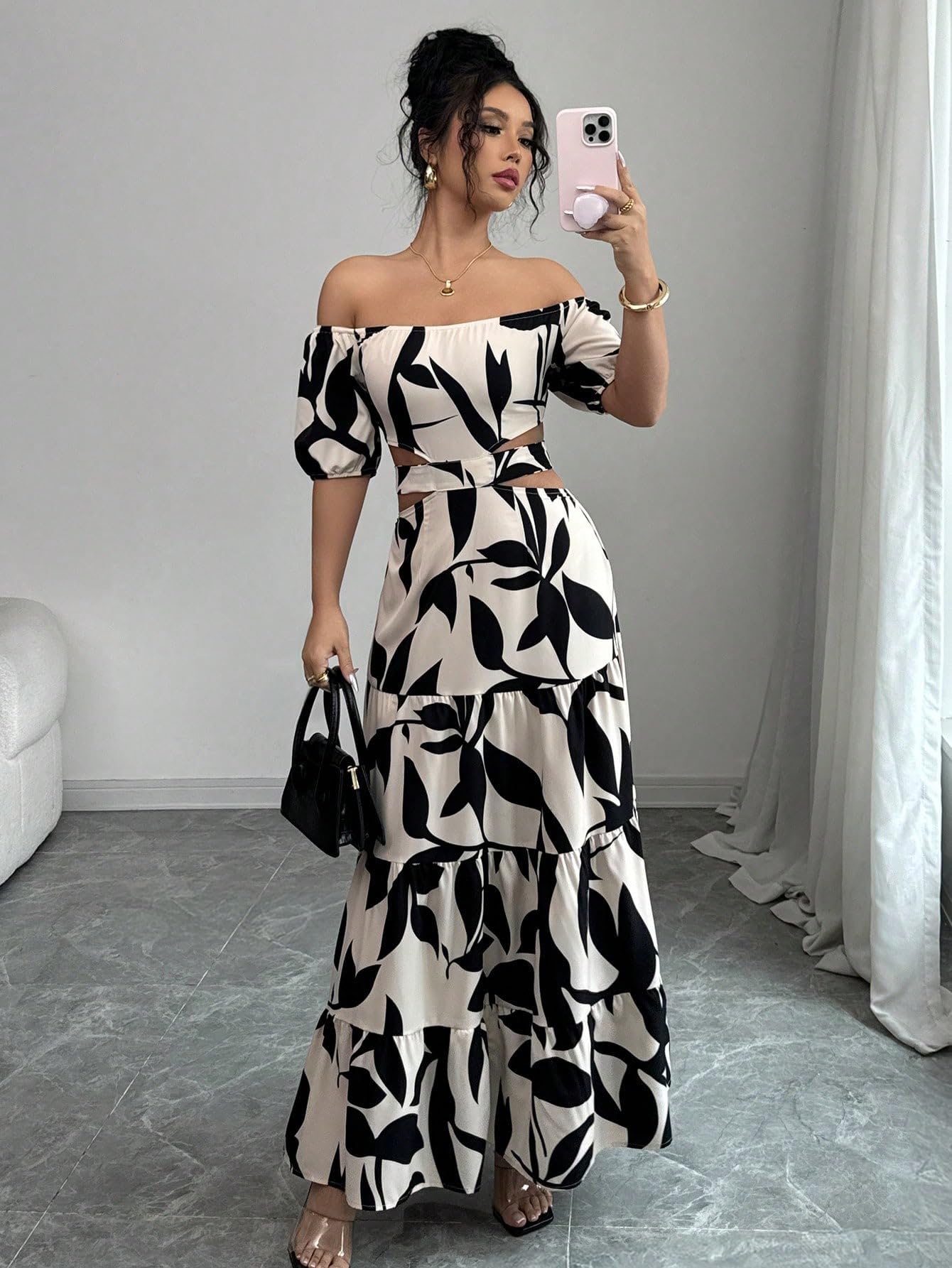 Women's Boho Off The Shoulder Short Sleeve Maxi Dresses Casual Summer Tiered Ruffle Swing Cut Out Flowy Dress
