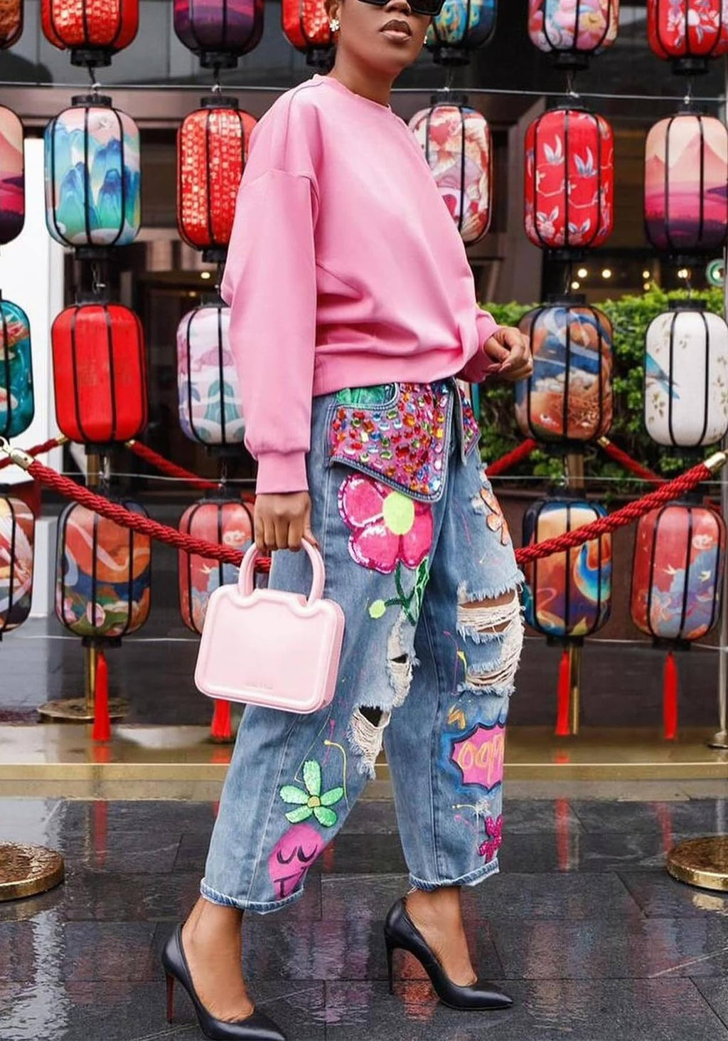 Women's Barrel Jeans Wide Leg High Waist Rhinestone Floral Horseshoe Ripped Baggy Cropped Jeans Denim Pants