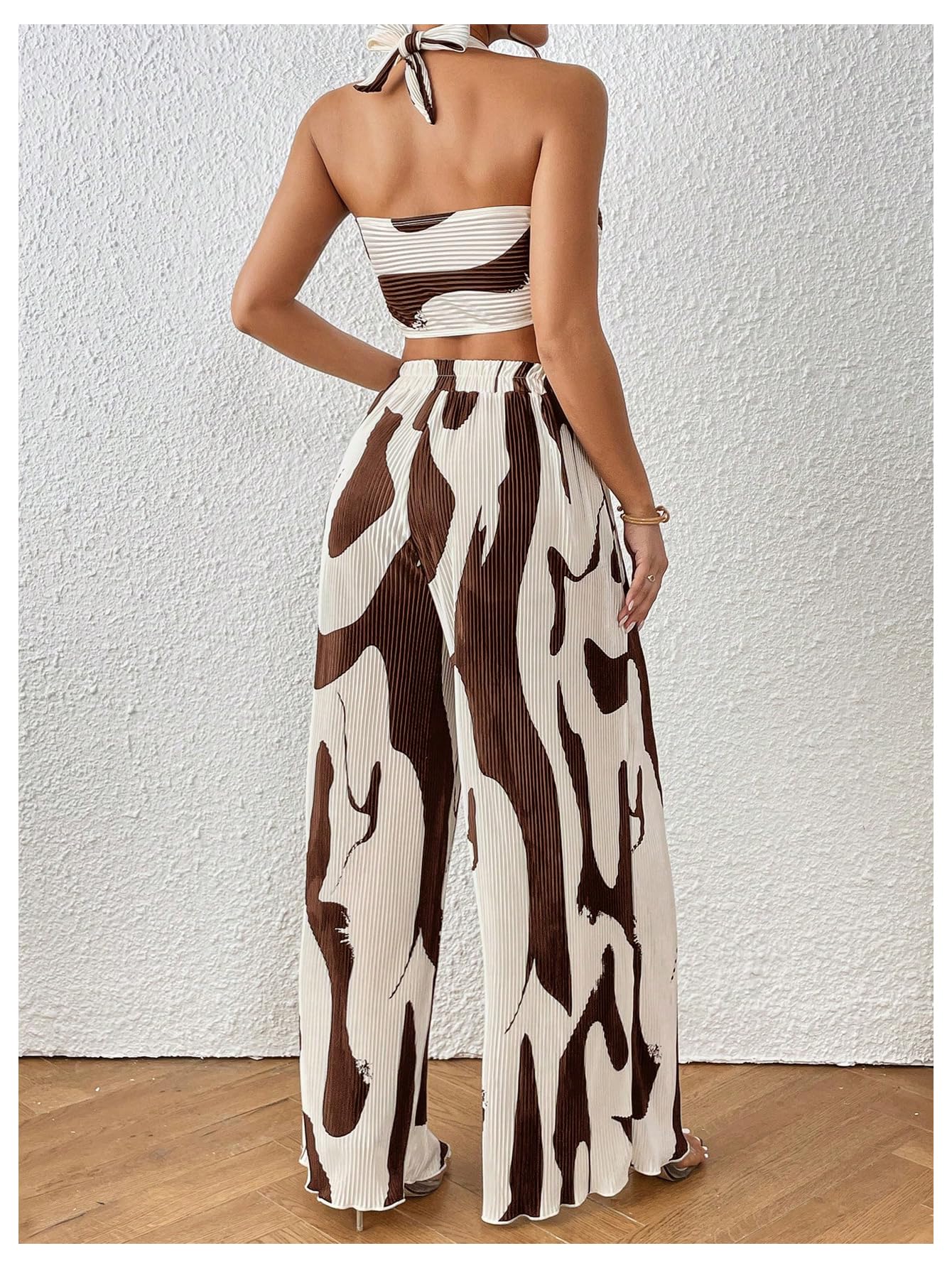 OYOANGLE Women's 2 Piece Graphic Halter Top Wide Leg Pants Vacation Outfits | Knitted, Sleeveless, Crop, High Waist, Beach Club, Summer Sets, Sexy Resort Wear