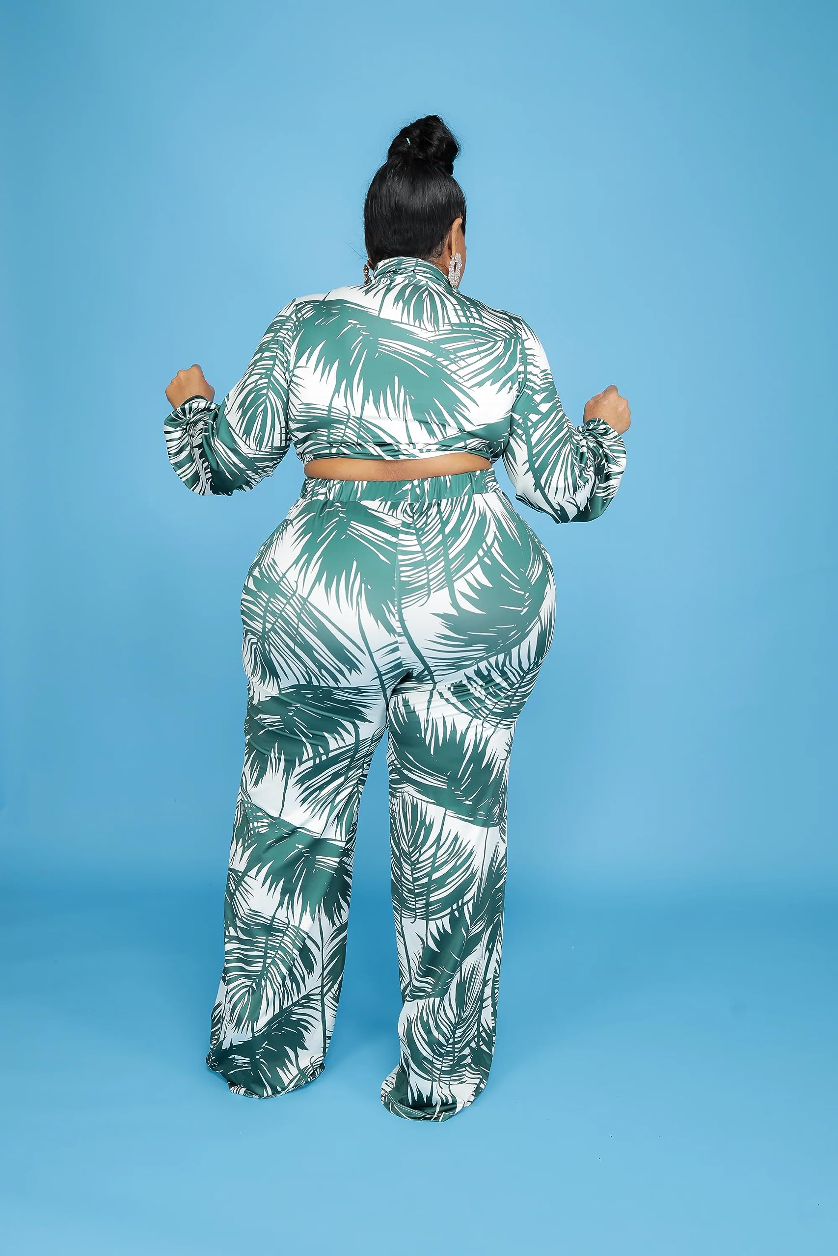 2 Piece Outfits for Women Sexy V Neck Print Shirts Tie Knot Batwing Blouses Crop Top Wide Leg Pants Set