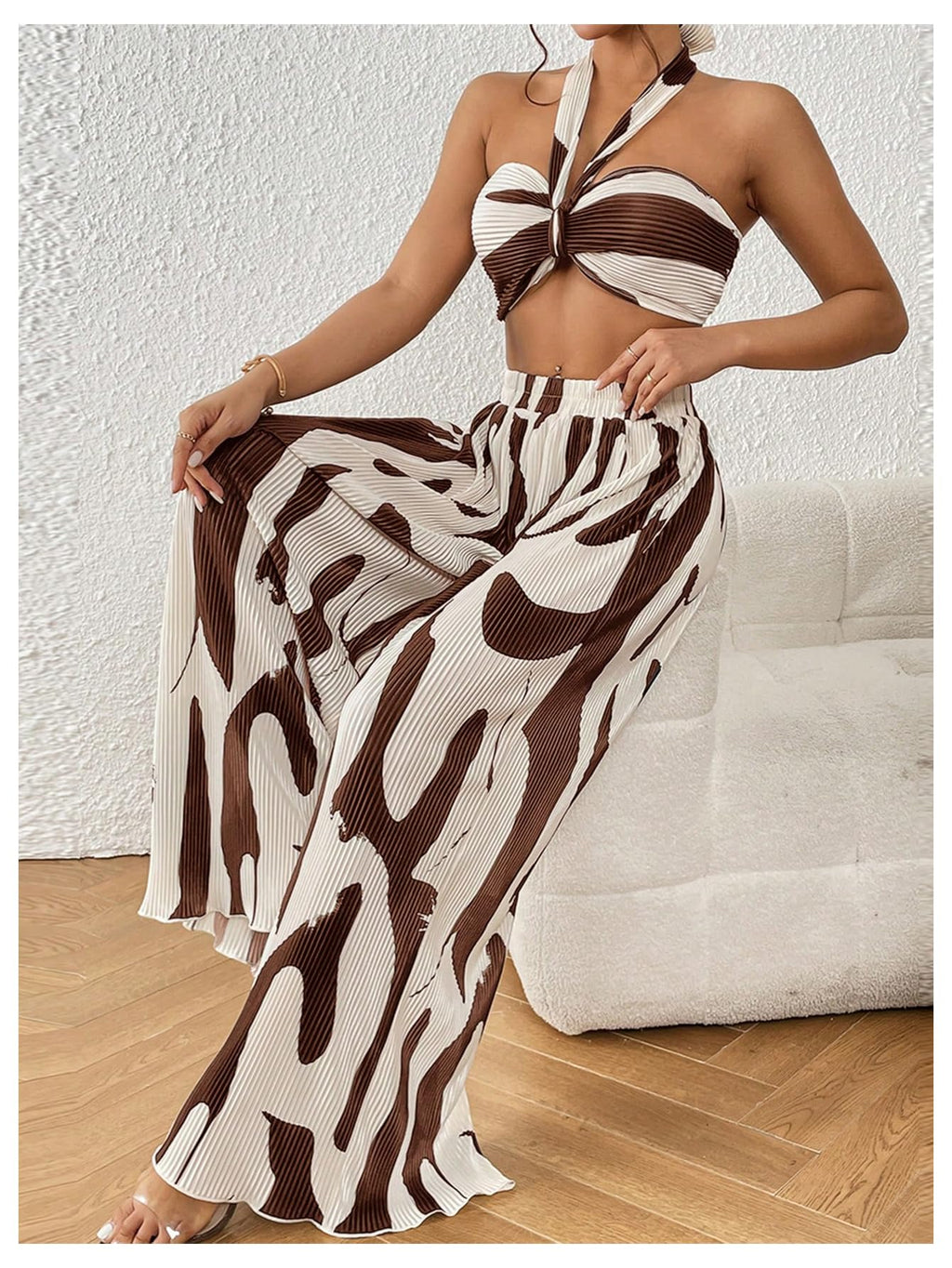 OYOANGLE Women's 2 Piece Graphic Halter Top Wide Leg Pants Vacation Outfits | Knitted, Sleeveless, Crop, High Waist, Beach Club, Summer Sets, Sexy Resort Wear
