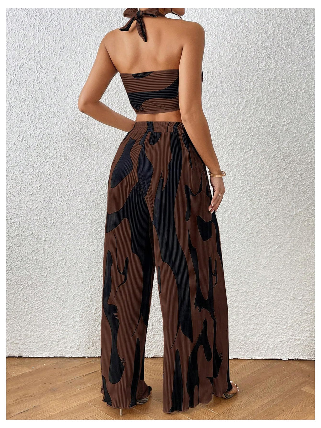 OYOANGLE Women's 2 Piece Graphic Halter Top Wide Leg Pants Vacation Outfits | Knitted, Sleeveless, Crop, High Waist, Beach Club, Summer Sets, Sexy Resort Wear