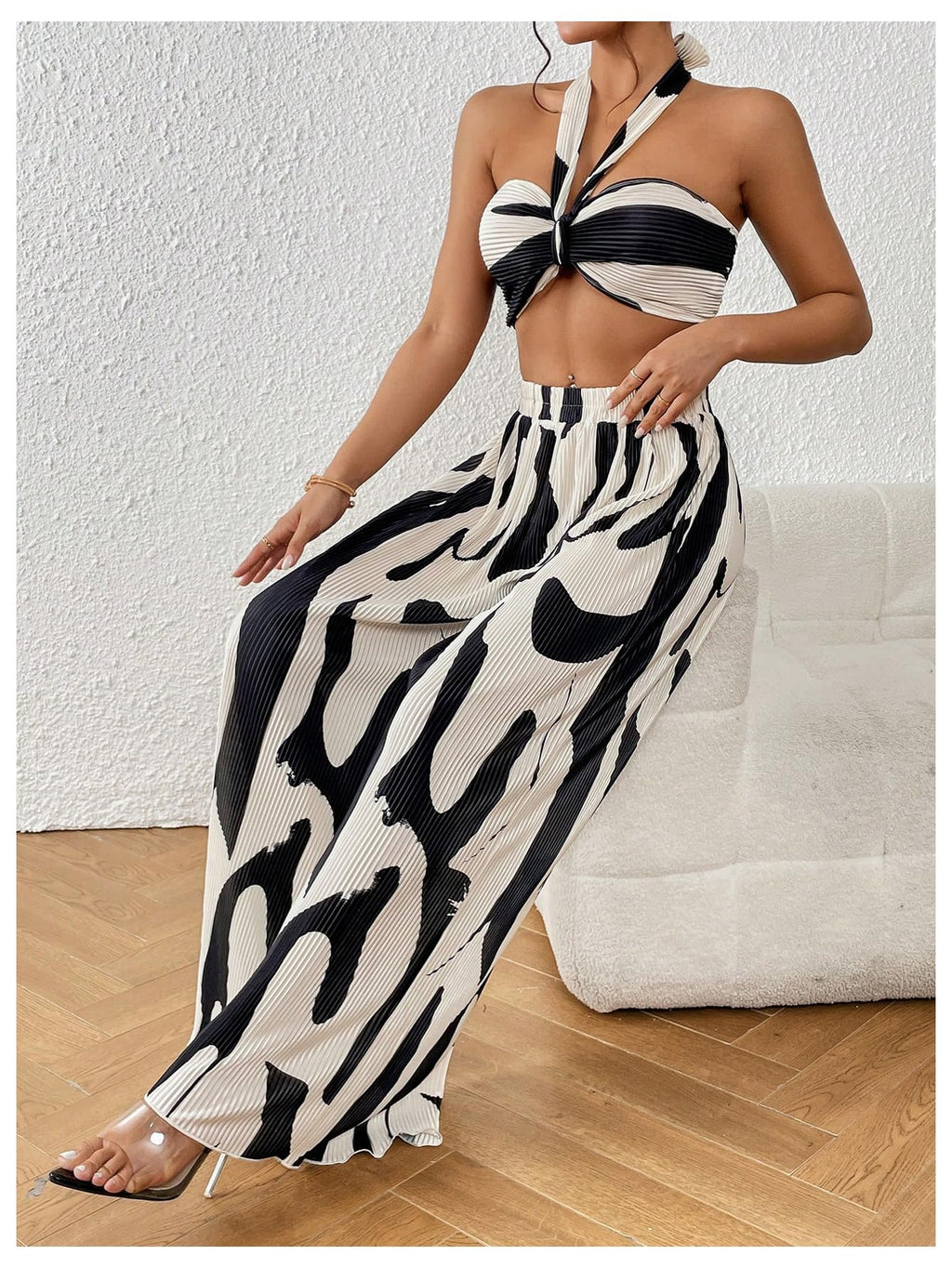 OYOANGLE Women's 2 Piece Graphic Halter Top Wide Leg Pants Vacation Outfits | Knitted, Sleeveless, Crop, High Waist, Beach Club, Summer Sets, Sexy Resort Wear