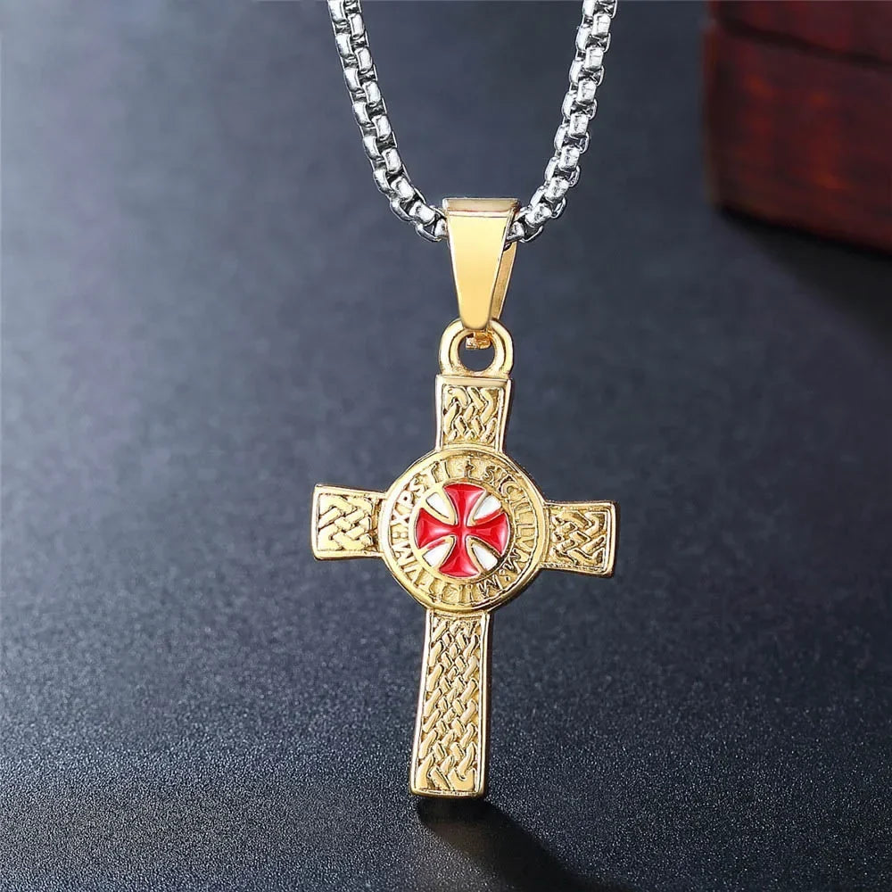 Cross Pendant Knights Templar Irish Knot Necklace