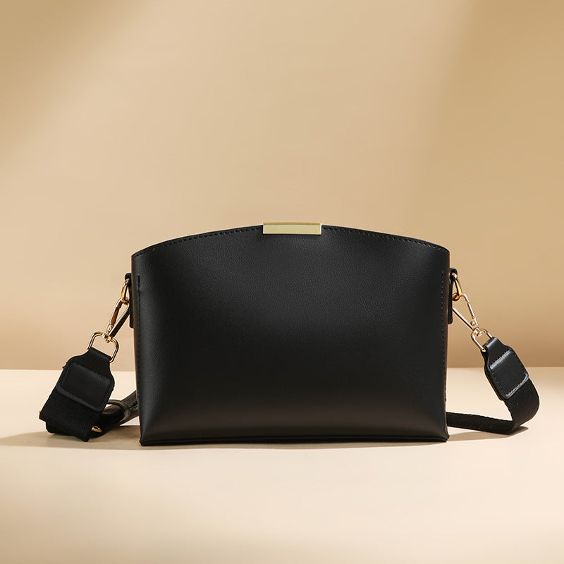 Elegant Women's Wide Shoulder Strap Shell Bag - Stylish & Functional Small Crossbody Bag