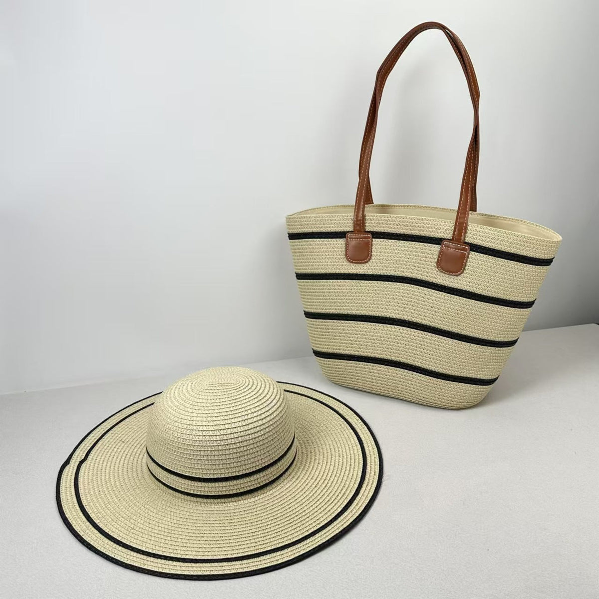 Straw Hat & Tote Two-Piece Set – Wide-Brim Beach Duo, Large Capacity Striped Vacation Kit