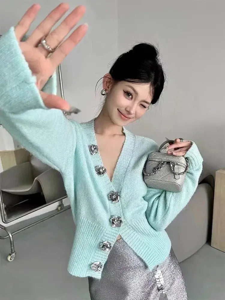 Retro Slim-Fit Floral Button Cardigan