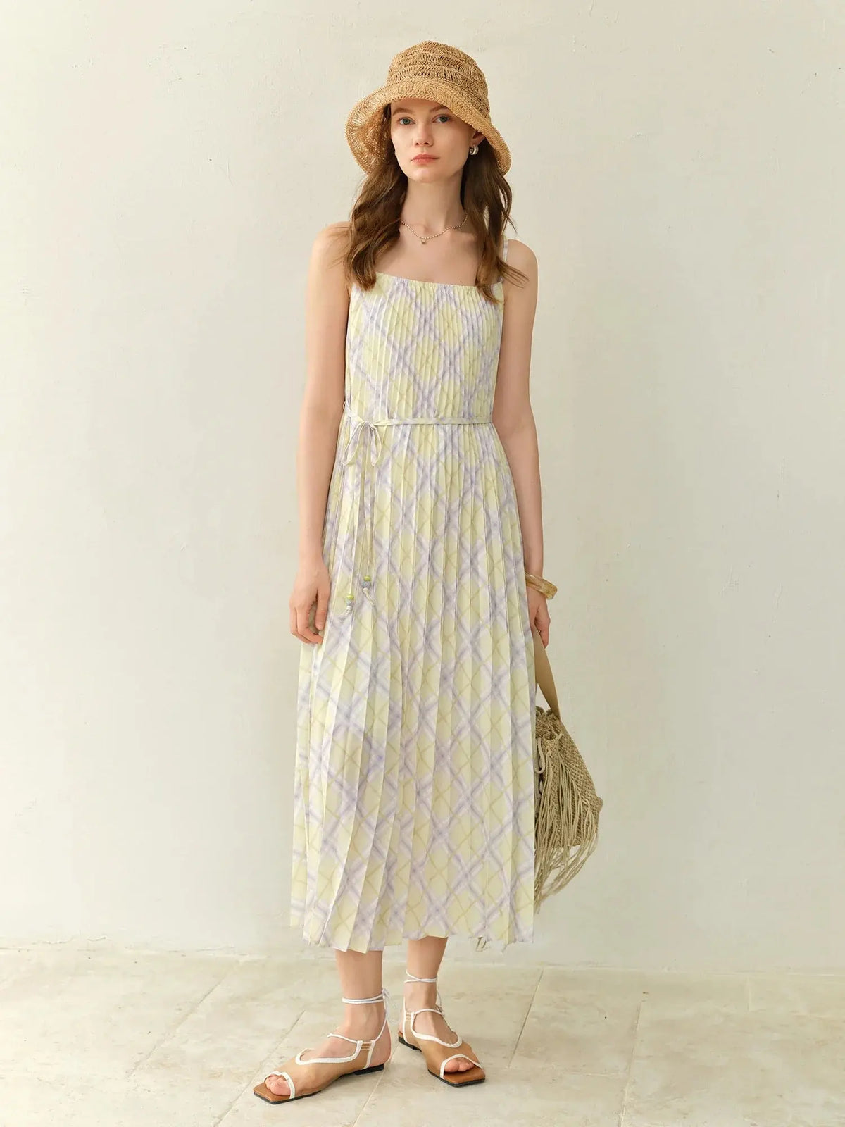Plus-Size Rhombus Check Strappy Dress