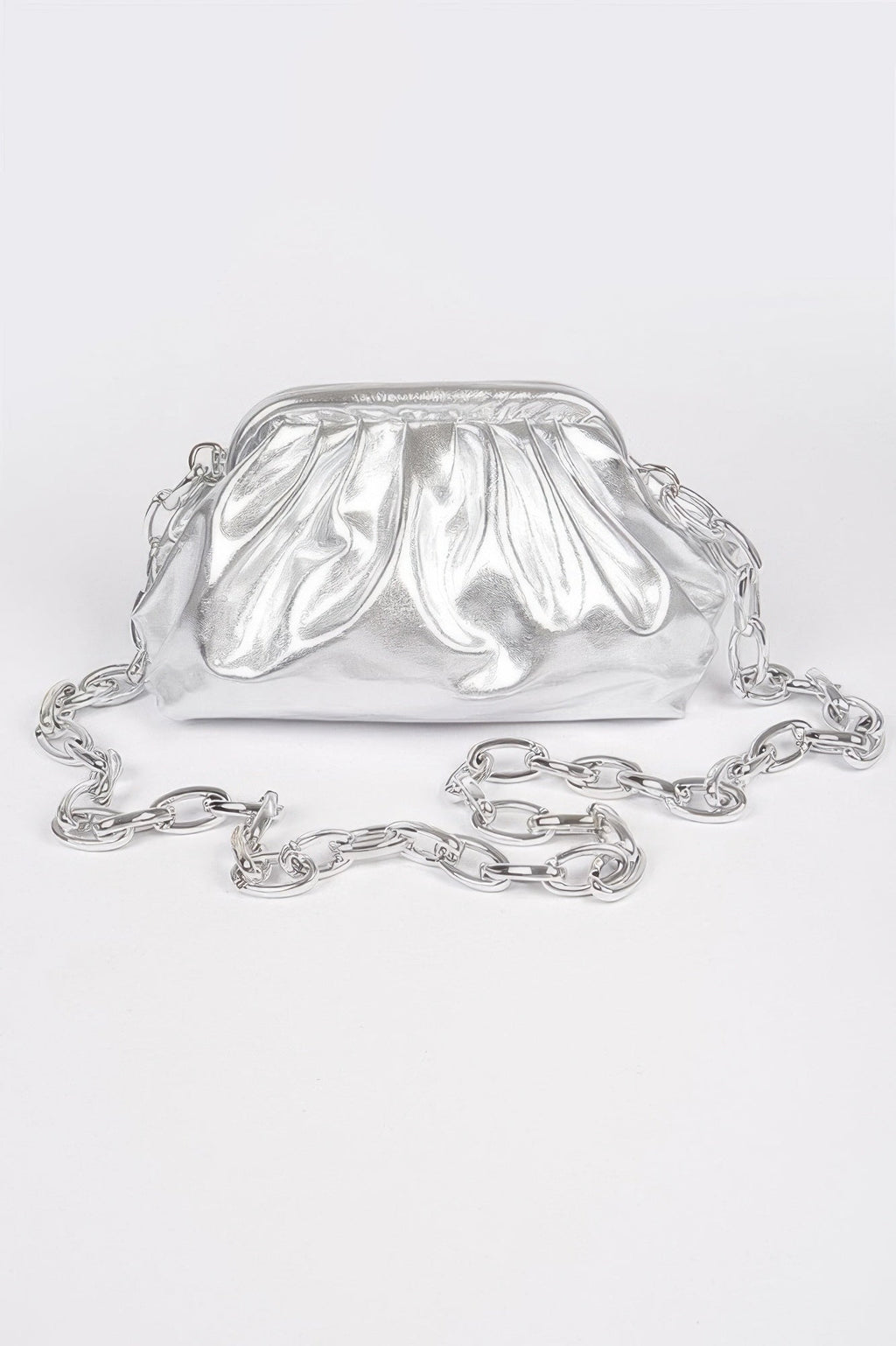 Metallic Pouch W Ccb Resin Chain