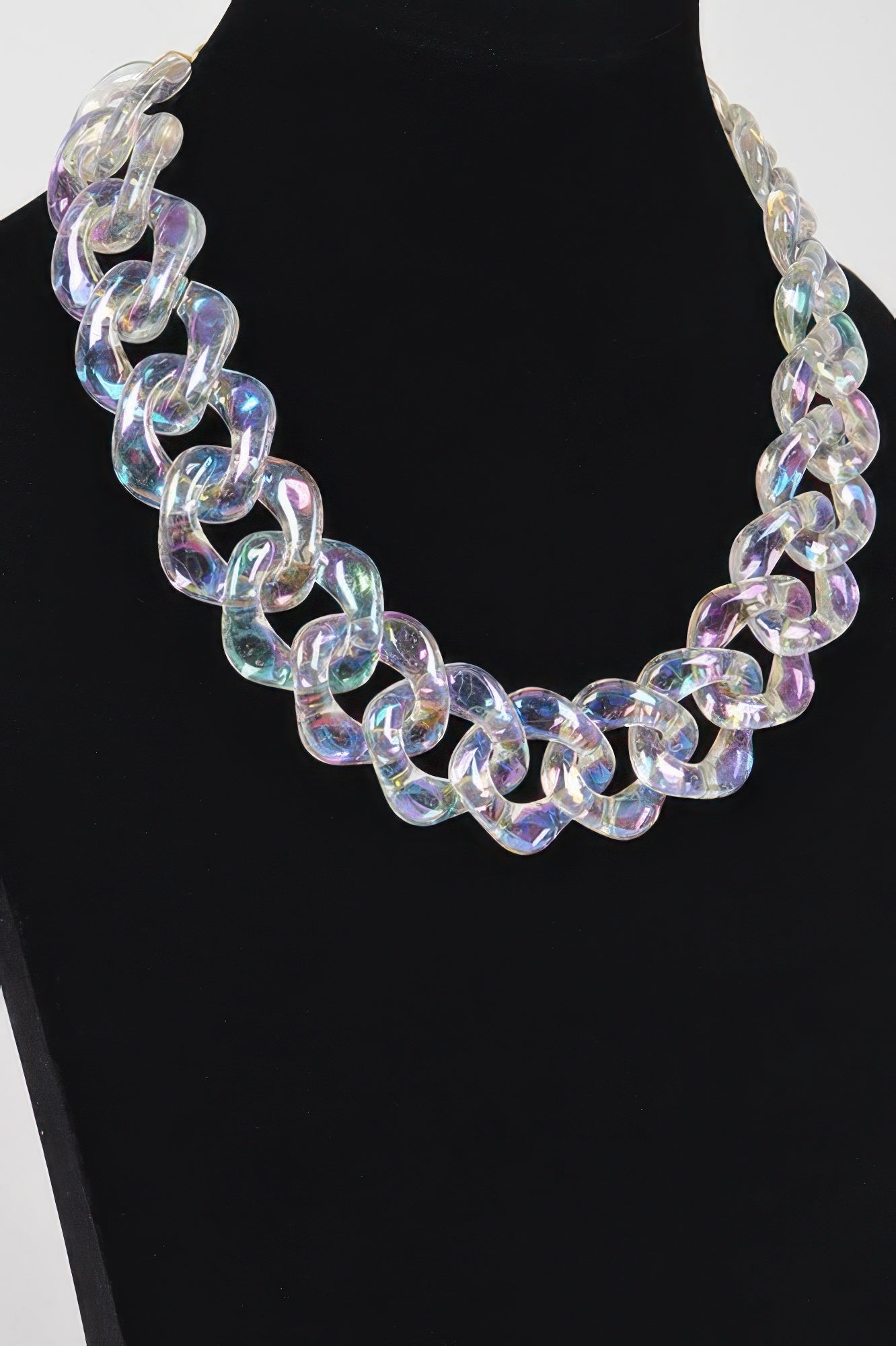 Oversized Ab Plastic Chain Necklace