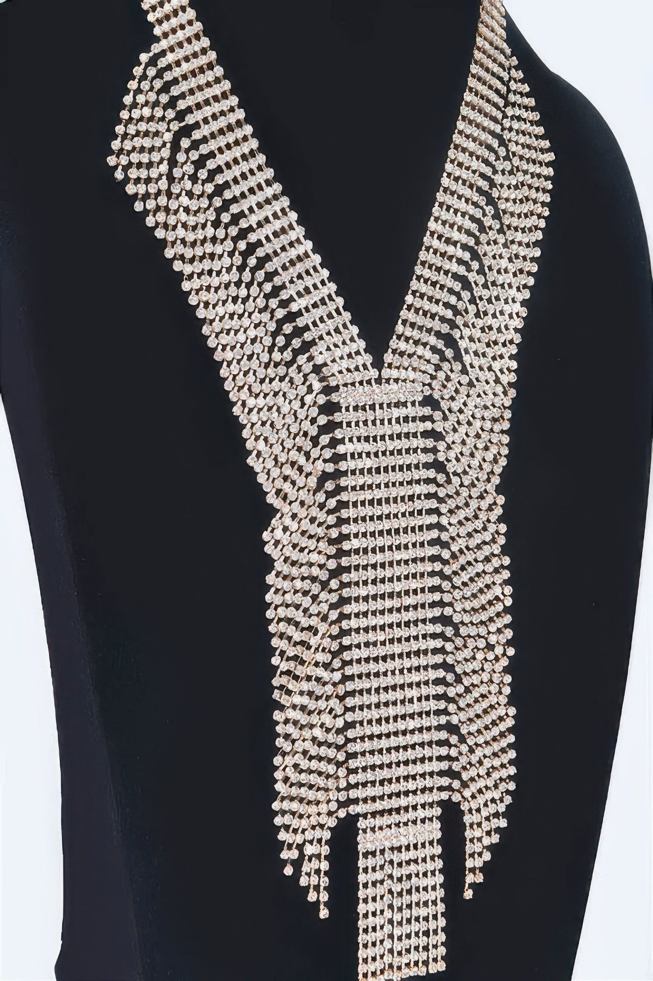 Elegant V Shape Rhinestone Choker Necklace
