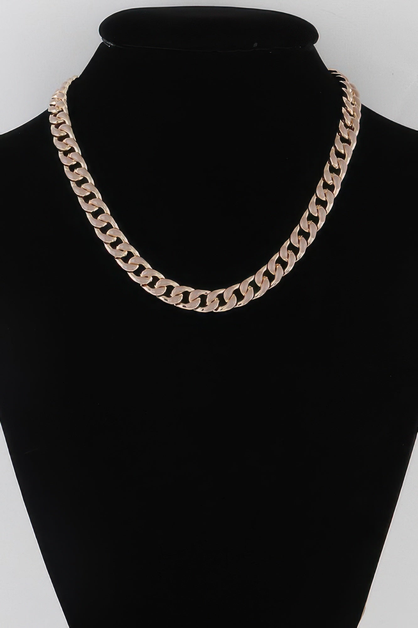 Curb Chain Necklace
