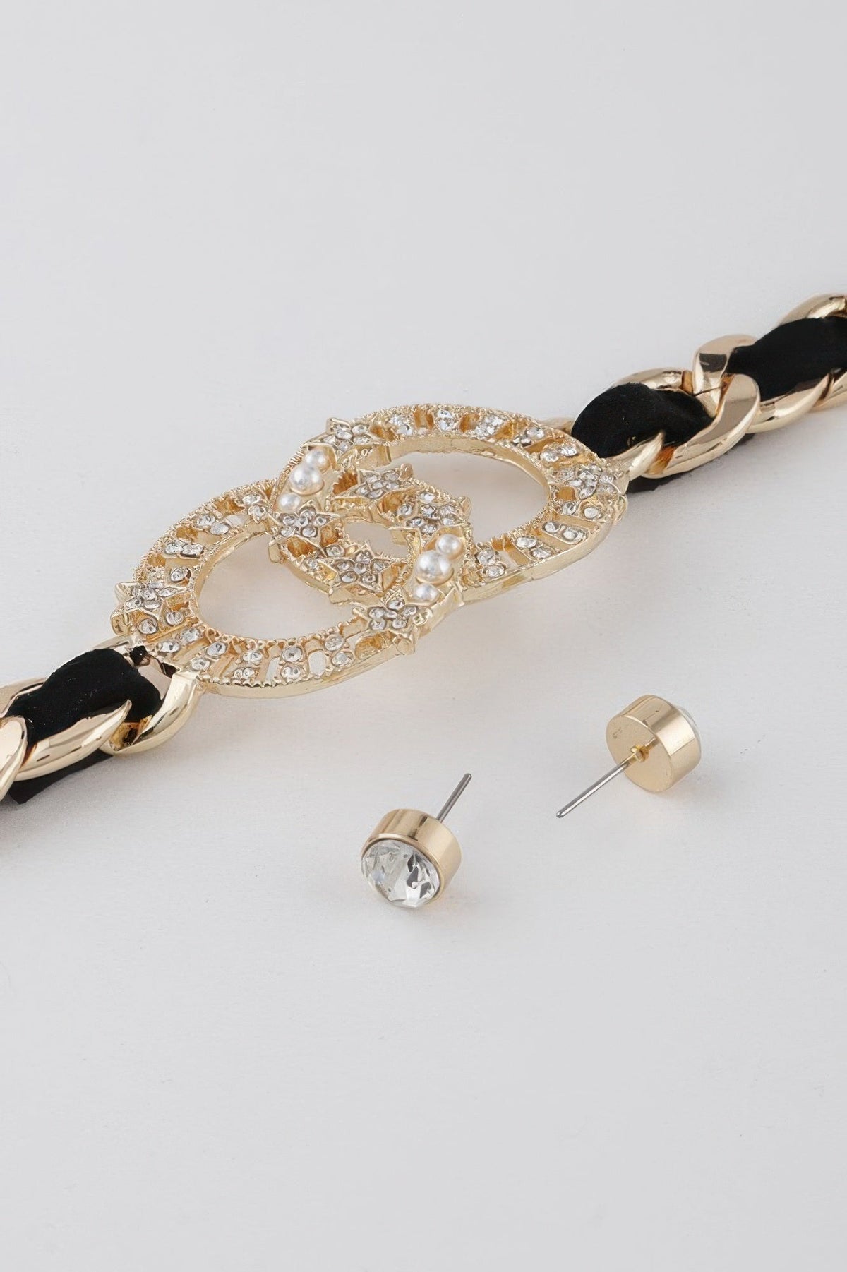 Starred Oo Chain Choker Necklace