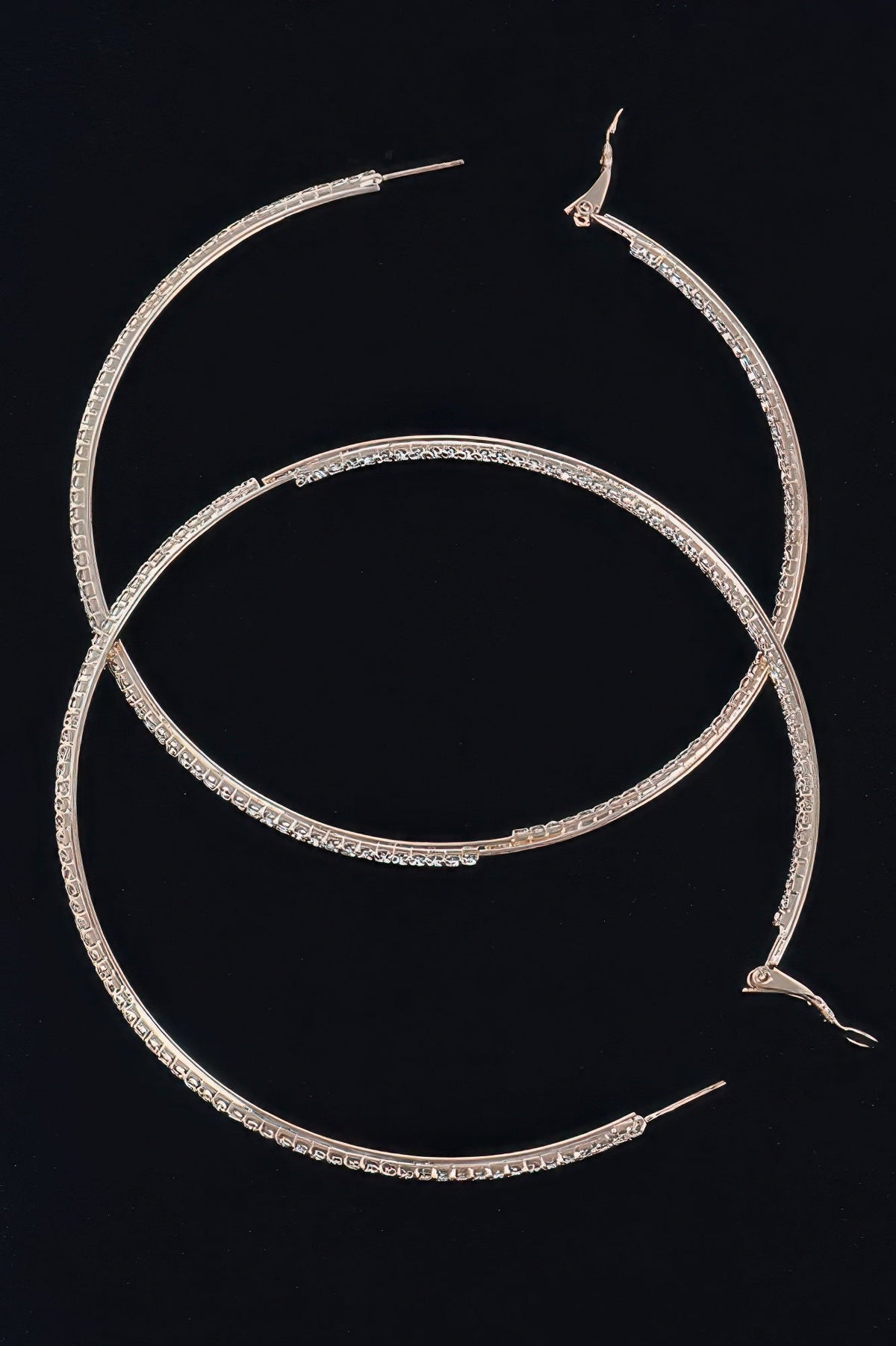 Thin Hoop Earrings With Rhinestone Details.