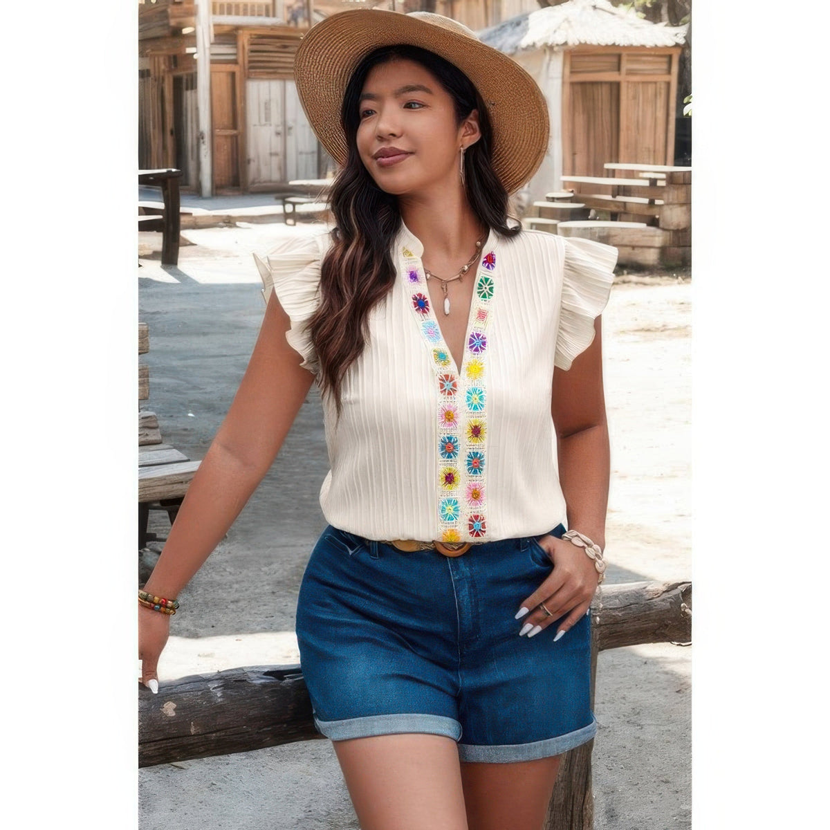 Plus Size Pleated Print V Neck Ruffle Fit Shirt