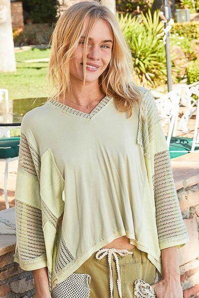 POL High-Low Contrast V-Neck Top for Stylish Outfits