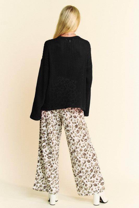 Davi & Dani Star Front Crochet Drop Shoulder Knit Top