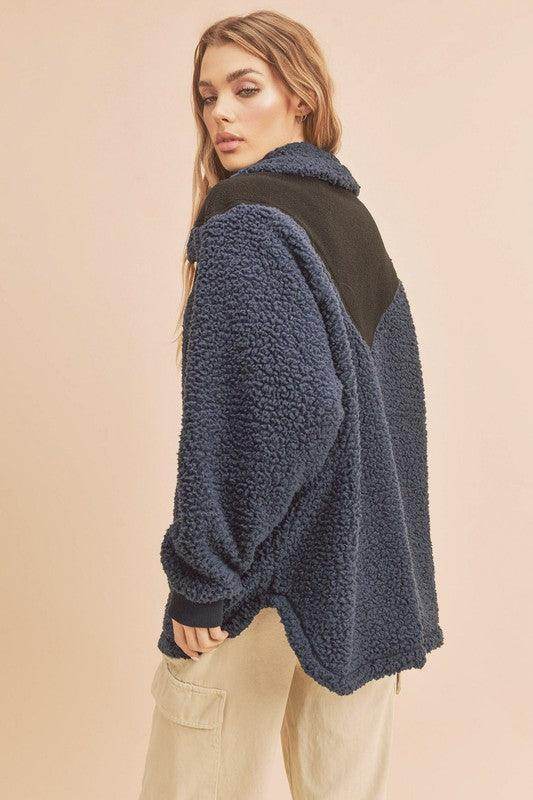 Aemi+Co Two Tone Half Zip Fleece Sweatshirt for Comfort
