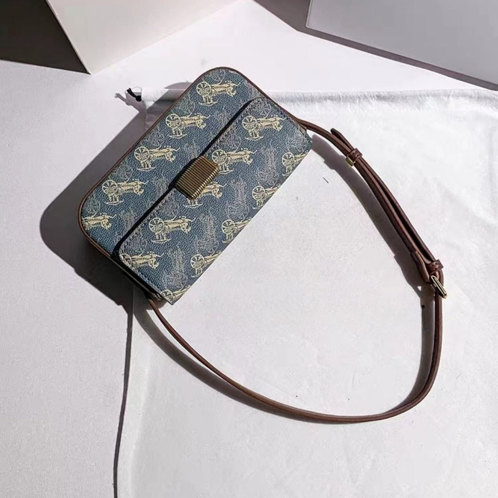 Chic Small Shoulder Square Bag for Females – Stylish Design Armpit Hobo Bag, Perfect for Everyday Use