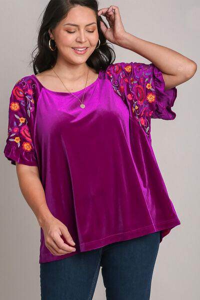 Umgee Full Size Velvet Embroidery Short Sleeve Blouse for Women